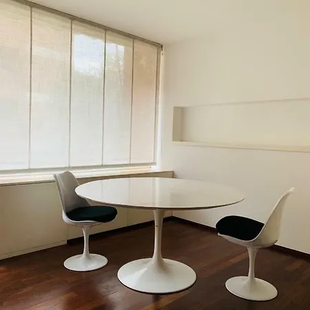 Whouse Luxury Universita'