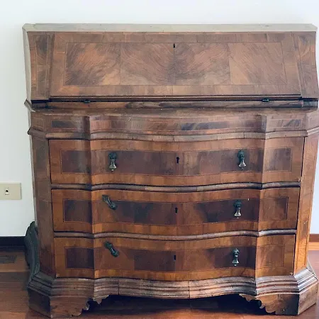 Whouse Luxury Universita'