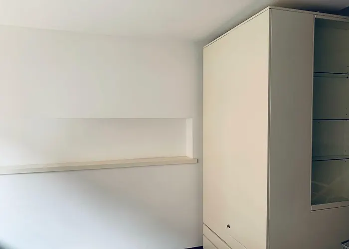 Whouse Luxury Universita' בית הארחה 2*