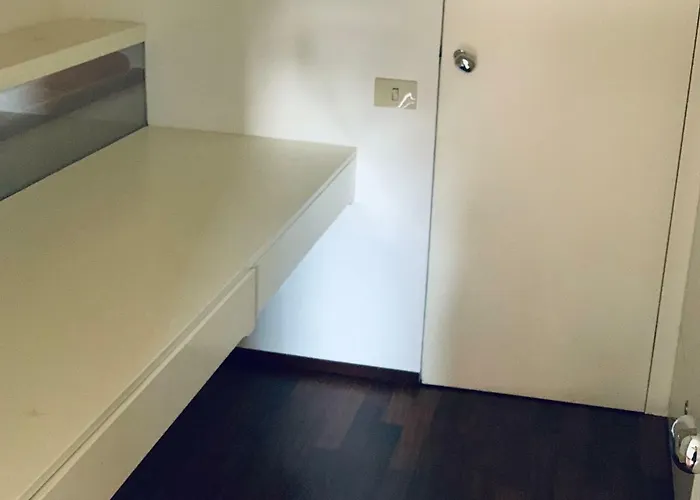 Whouse Luxury Universita' 2*