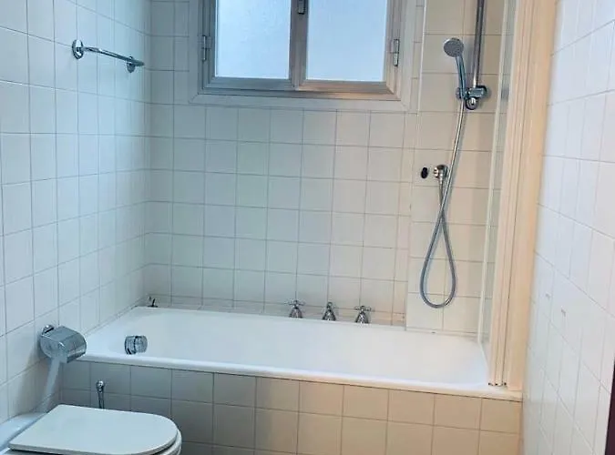 Πανσιόν Whouse Luxury Universita'