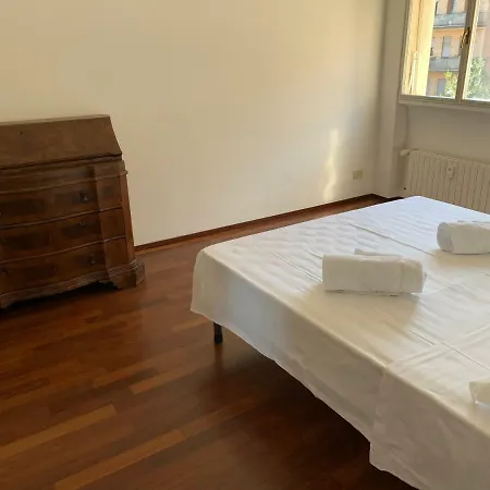 Whouse Luxury Universita' בולוניה